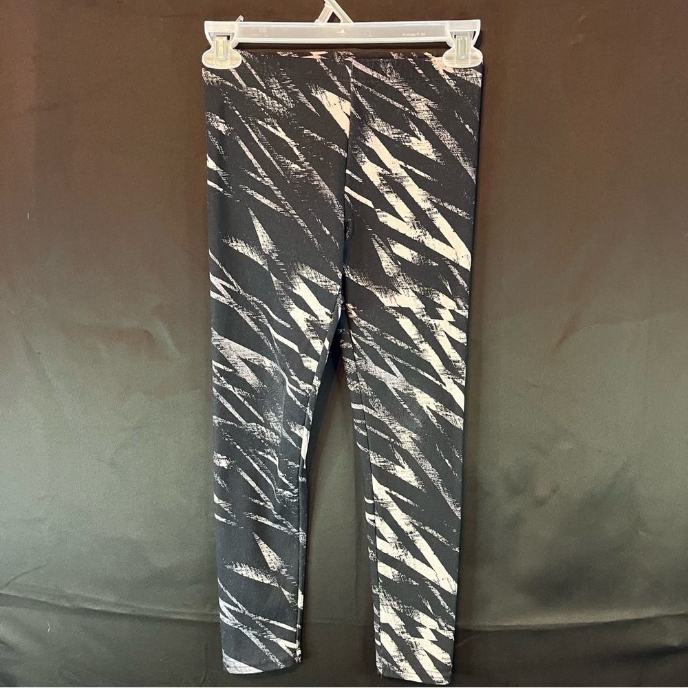 Activ 8 workout pants size Medium 7-8 EUC